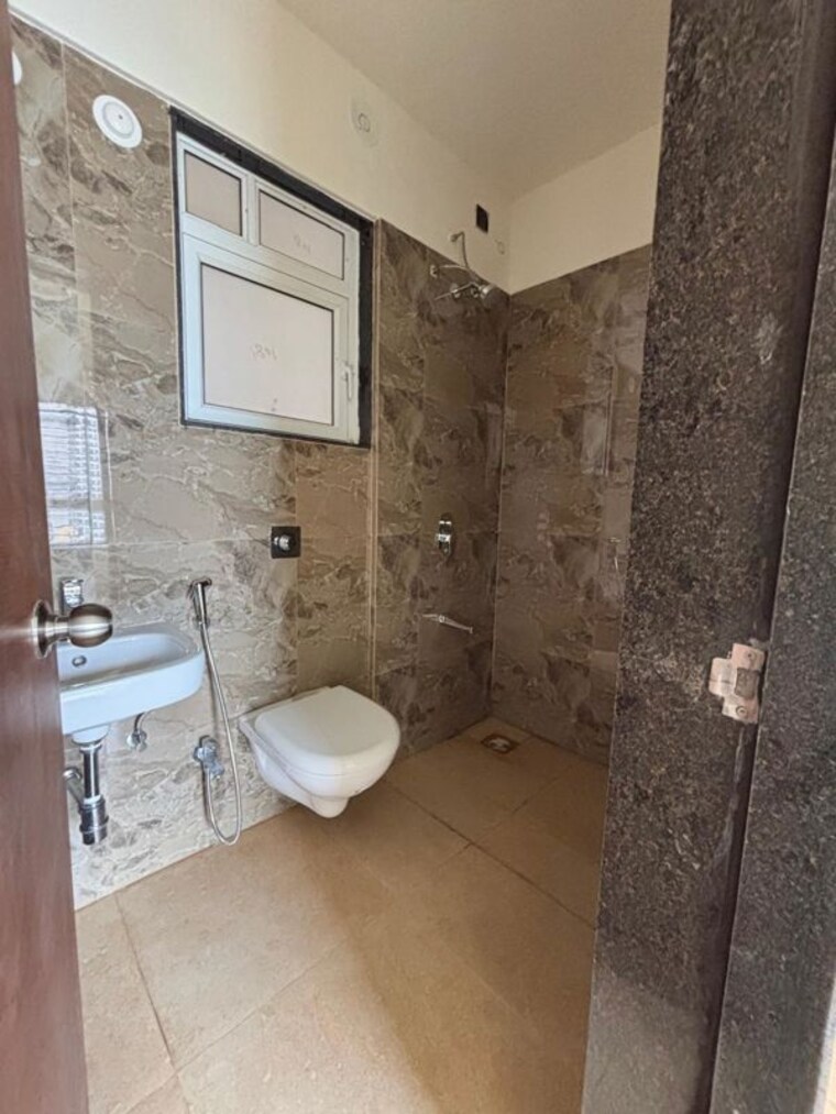 Bathroom, vtp-cygnus 2 Bedroom 671 Sq.Ft. Apartment In Kharadi Pune 10276054
