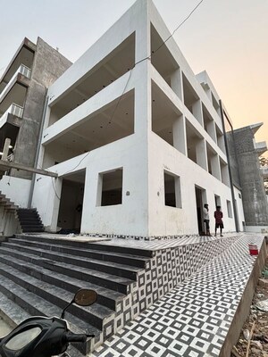  Office Space – Exterior View View at Kapurthala Arcade, Aliganj - for Sale