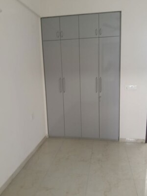Room in 3.5 BHK Builder Floor at Smart World Gems, Sector 89 – for Rent
