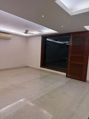 3 BHK Builder Floor For Rent in East Of Kailash