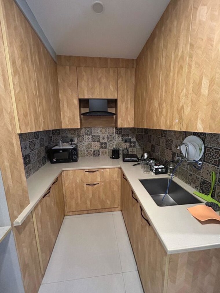 Team Area, sector 42 1 Bedroom 710 Sq.Ft. Builder Floor In Sector 42 Gurgaon 10276131