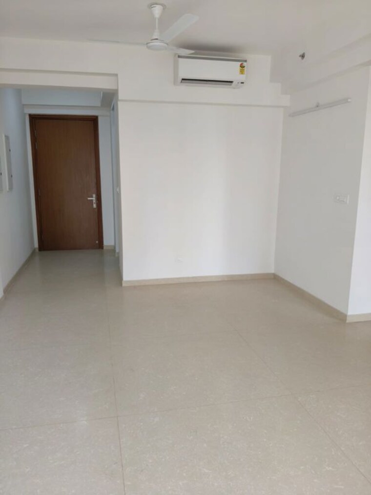 Room, godrej-woods 2 Bedroom 1255 Sq.Ft. Apartment In Sector 43 Noida 10276142