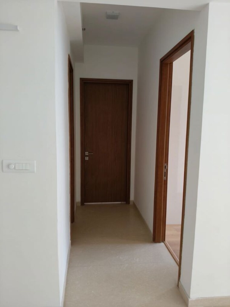 Room, godrej-woods 2 Bedroom 1255 Sq.Ft. Apartment In Sector 43 Noida 10276142