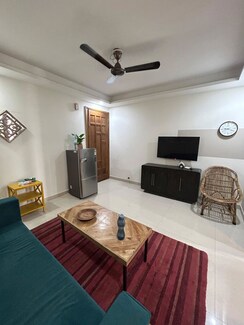 1 BHK Builder Floor For Rent in Sector 42