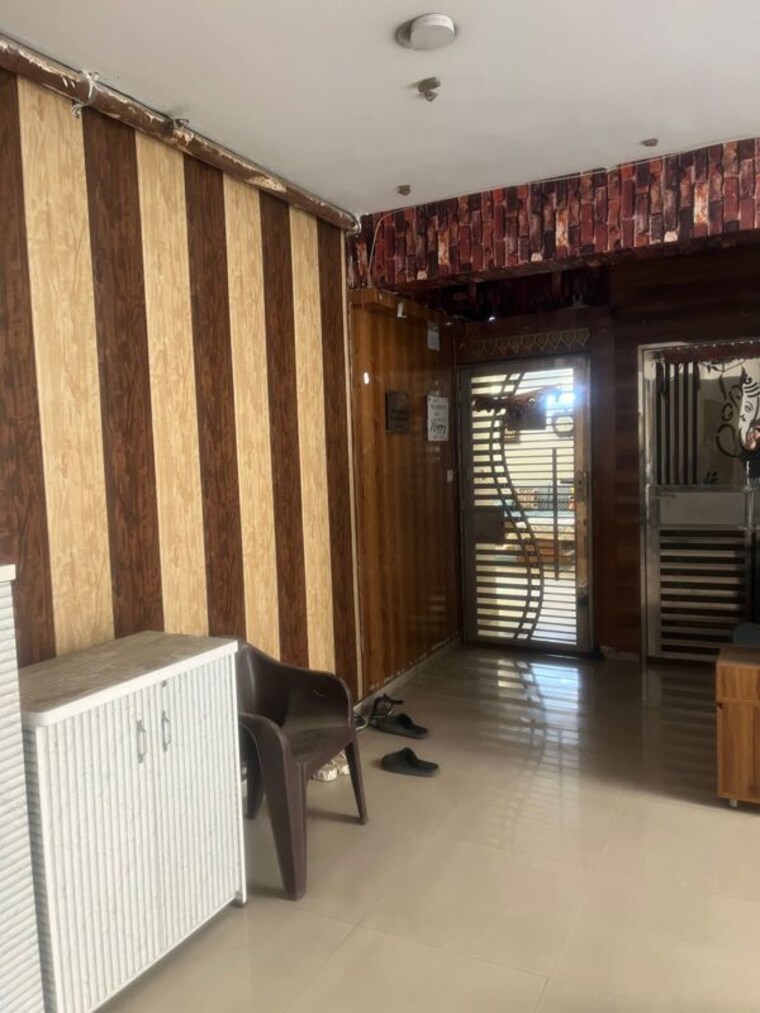 Living Room, shyam-bankey-bihari-sharnam 2 Bedroom 1231 Sq.Ft. Apartment In Raj Nagar Extension Ghaziabad 10276087