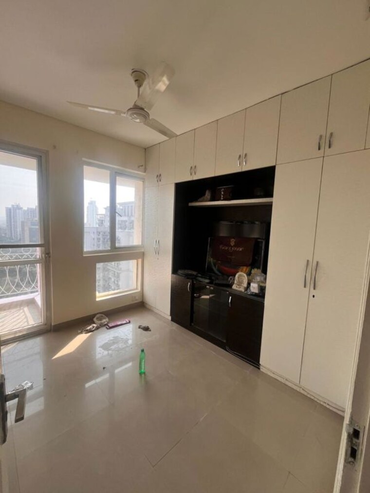 Room, bptp-park-prime 3.5 Bedroom 3050 Sq.Ft. Apartment In Sector 66 Gurgaon 10276163