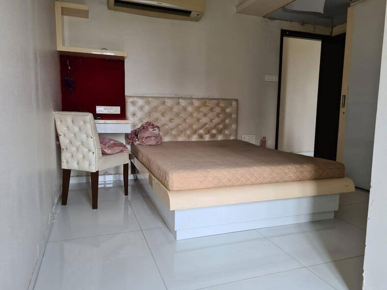 Bedroom, versova 2 Bedroom 800 Sq.Ft. Apartment In Versova Mumbai 10272004