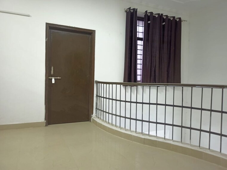 Exterior View, east of kailash 3 Bedroom 125 Sq.Yd. Builder Floor In East Of Kailash Delhi 10276196