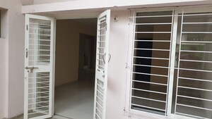 Building Lobby in 4 BHK Apartment at Sayali Garden, Aundh – for Rent