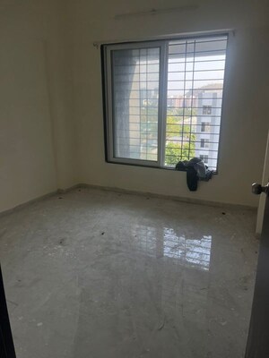 Room in 3 BHK Apartment at RR Lunkad 66 Avenue, Pimple Nilakh – for Rent