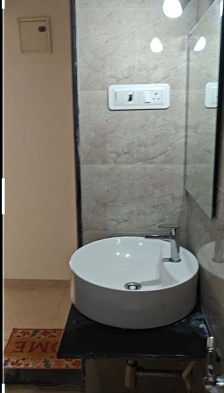 Bathroom, purushottam-plaza 1 Bedroom 370 Sq.Ft. Apartment In Kasarvadavali Thane 10276259