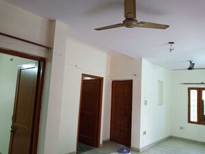 Building Lobby in 4 BHK Builder Floor at Shanti Niketan – for Rent