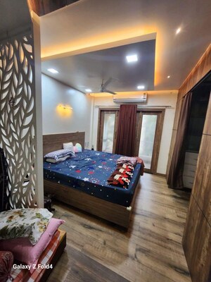 Bedroom in 3.5 BHK Villa at Clover Court, Bund Garden Road – for Rent