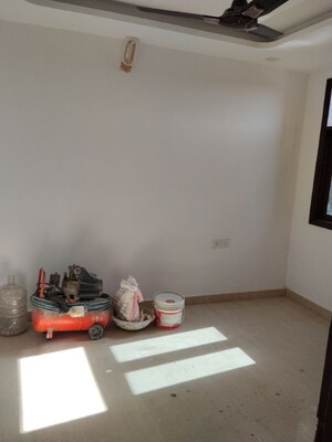 Room in 2 BHK Apartment at Khirki Extension – for Sale