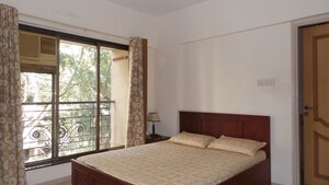 2 BHK Apartment For Rent in Chrysalis Apartment, Juhu