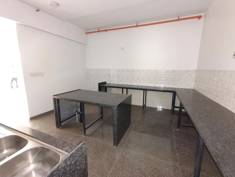 Kitchen, kalpataru-immensa-b 4 Bedroom 1753 Sq.Ft. Apartment In Kolshet Road Thane 10276332