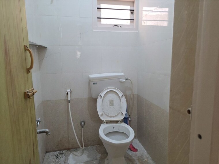 Bathroom, kaggadasapura 3 Bedroom 1350 Sq.Ft. Independent House In Kaggadasapura Bangalore 10200439