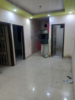 Room in 2 BHK Builder Floor at Rohini Sector 17 – for Rent