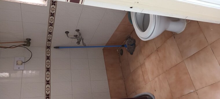 Bathroom, shreeji-paradise 2 Bedroom 900 Sq.Ft. Apartment In Aundh Pune 10276337