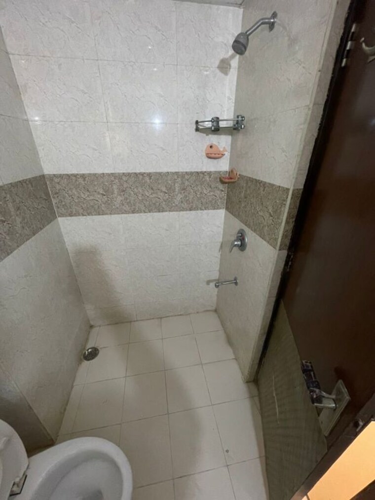 Bathroom, supertech-eco-village-ii 2 Bedroom 1106 Sq.Ft. Apartment In Sector 16b Greater Noida Greater Noida 10276435