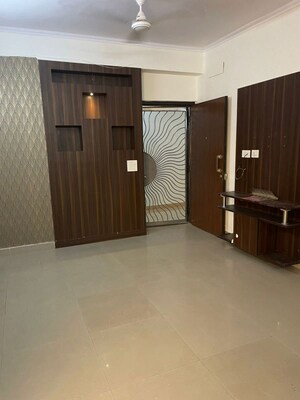 Room in 2 BHK Apartment at Supertech Eco Village II, Sector 16b Greater Noida – for Sale