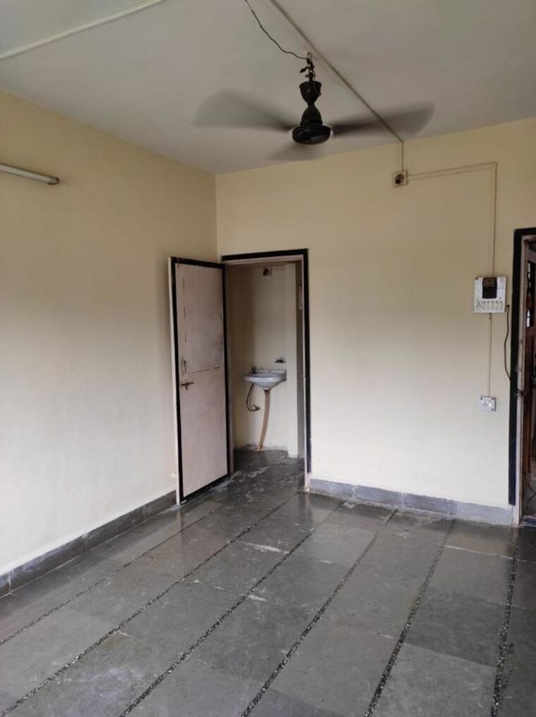 Room, warje 2 Bedroom 510 Sq.Ft. Apartment In Warje Pune 10276414