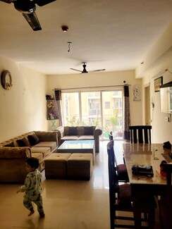 2 BHK Apartment For Rent in Paras Tierea