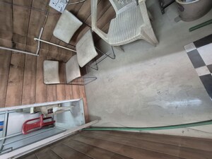 Staircase in  Shop at Acharya Niketan – for Rent