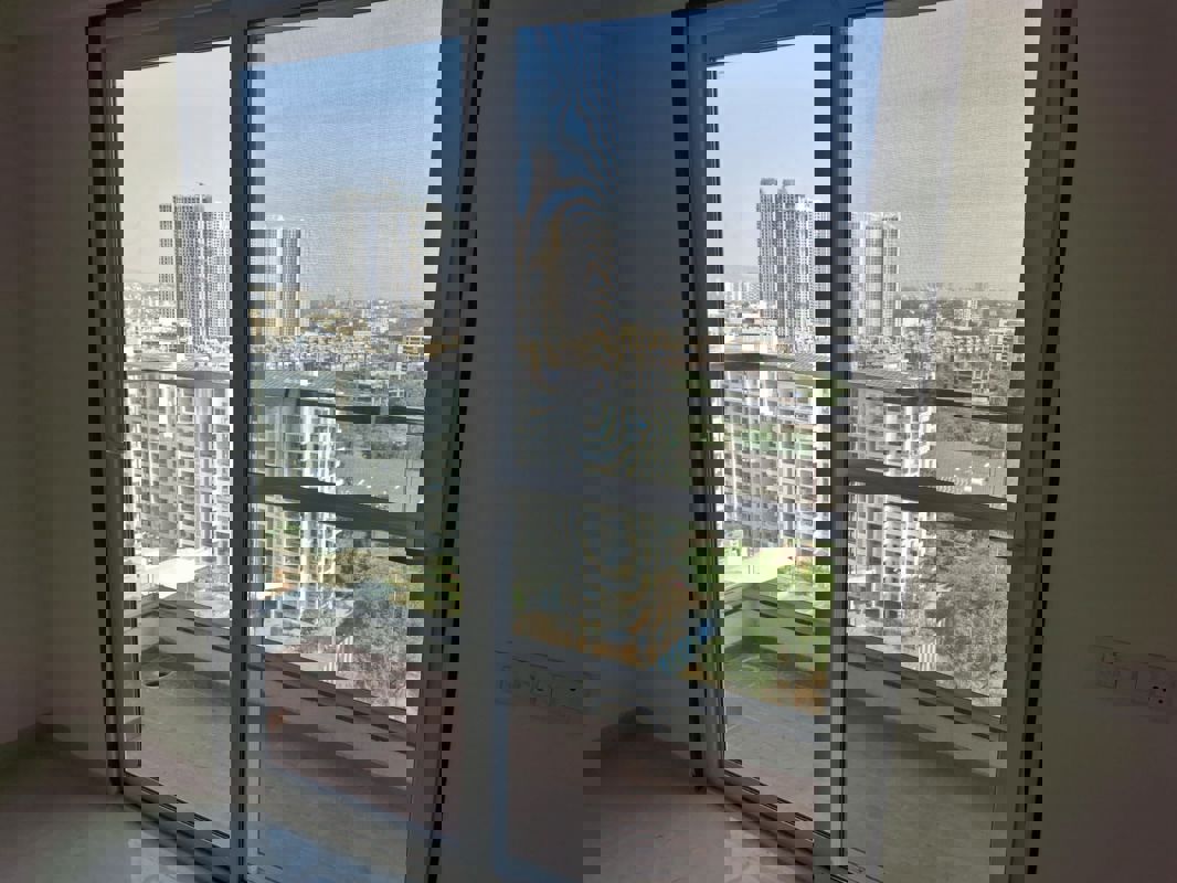 3 BHK 1100 Sq.Ft. Apartment in Kohinoor Shangrila