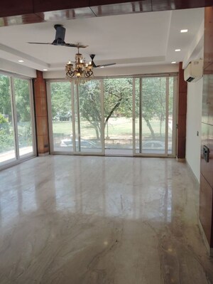 Room in 4 BHK Builder Floor at Nangal Dewat – for Rent