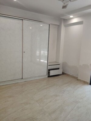 Room in 4 BHK Builder Floor at Nangal Dewat – for Rent