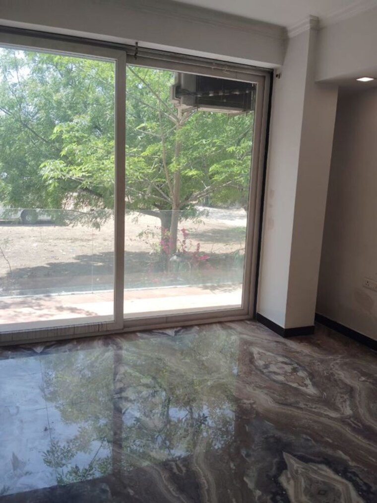 Room, nangal dewat 4 Bedroom 3000 Sq.Ft. Builder Floor In Nangal Dewat Delhi 10276492