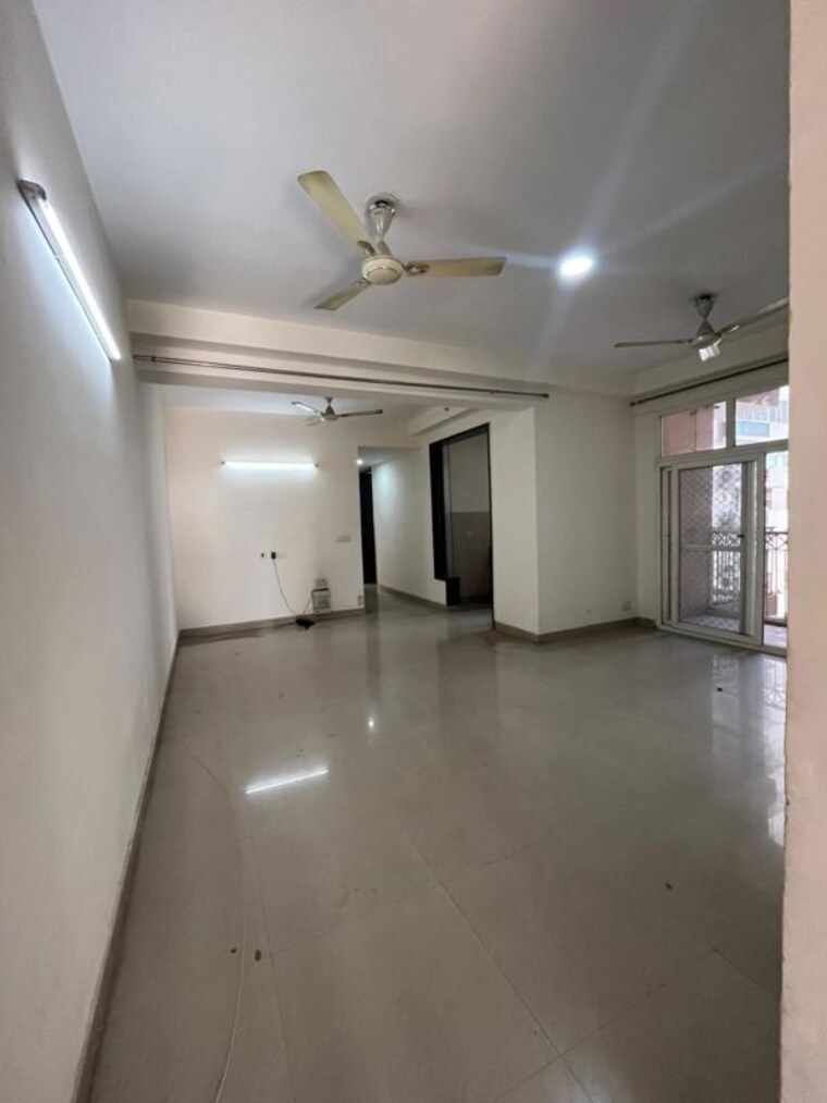 Room, amrapali-heartbeat-city 4 Bedroom 3235 Sq.Ft. Apartment In Sector 107 Noida 10276518