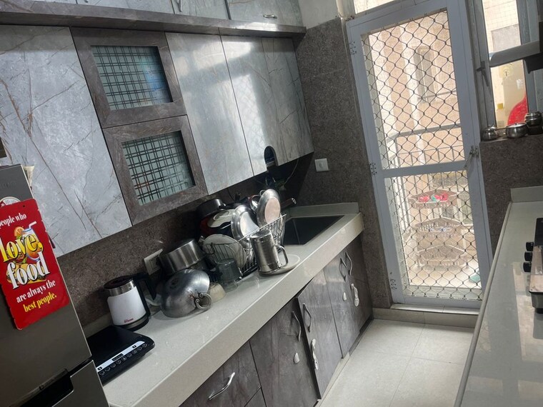 Kitchen, shyam-bankey-bihari-sharnam 2 Bedroom 1100 Sq.Ft. Apartment In Raj Nagar Extension Ghaziabad 10276385