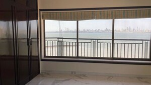  3 BHK Apartment at Maker Tower, Cuffe Parade – for Sale