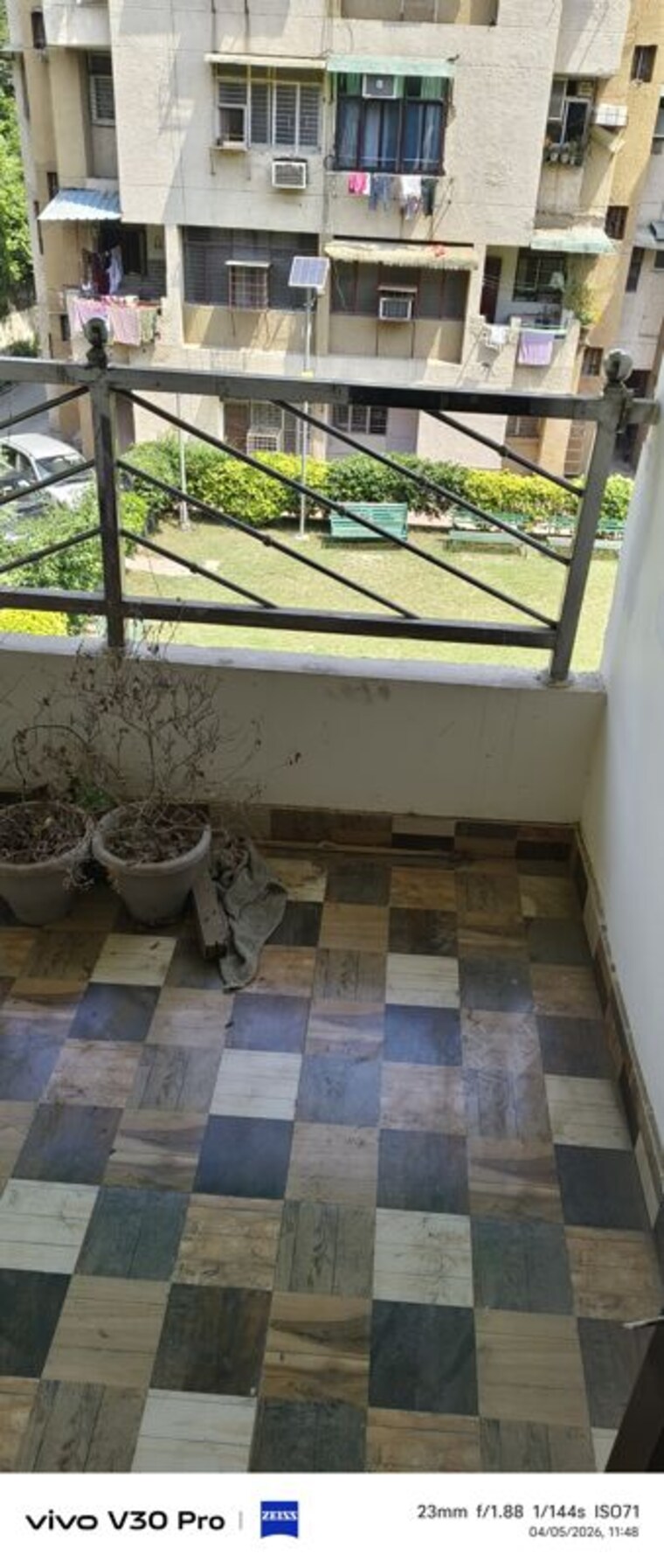 Exterior View, vasundhara enclave 2 Bedroom 1000 Sq.Ft. Apartment In Vasundhara Enclave Delhi 10276635