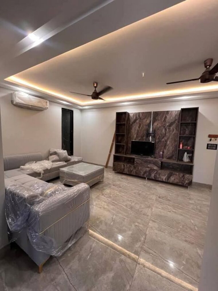 Living Room, saket 2 Bedroom 1000 Sq.Ft. Apartment In Saket Delhi 10276653