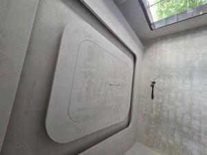 Building Lobby in 4 BHK Builder Floor at BPTP Park Elite Floors, Sector 85 – for Sale