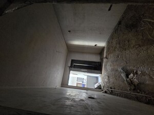 Building Lobby in 4 BHK Builder Floor at BPTP Park Elite Floors, Sector 85 – for Sale