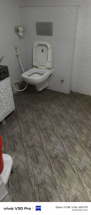 Master Bedroom in 3 BHK Apartment at Vasundhara Enclave – for Rent