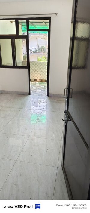 2 BHK Apartment For Rent in Vasundhara Enclave