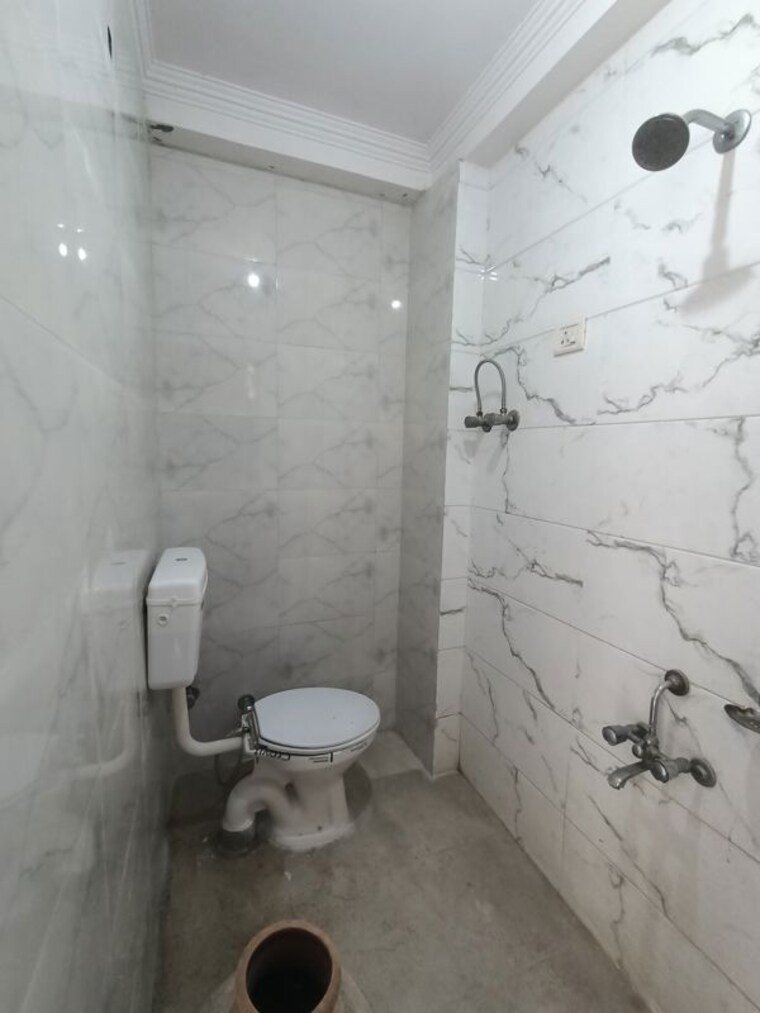 Bathroom, saket 1 RK 250 Sq.Ft. Builder Floor In Saket Delhi 10276713
