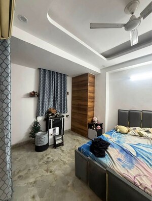 Bedroom in 1 BHK Builder Floor at Saket – for Rent