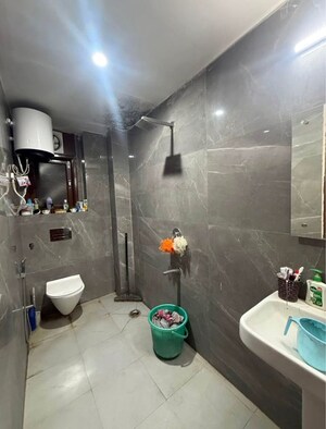 Bathroom in 1 BHK Builder Floor at Saket – for Rent