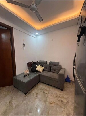 1 BHK Builder Floor For Rent in Saket