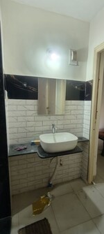 1 BHK + Extra Room 700 Sq.Ft. Apartment in Raviraj Planet Millenium