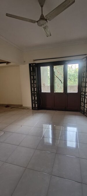 Hall in 1 BHK Apartment at Raviraj Planet Millenium, Pimple Saudagar – for Rent