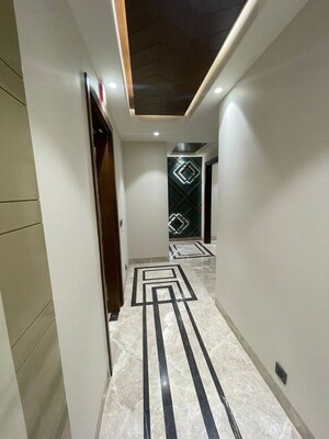 Staircase in 4 BHK Builder Floor at Dlf Phase I – for Rent