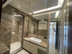 Kitchen in 4 BHK Builder Floor at Dlf Phase I – for Rent