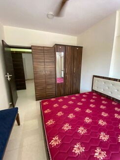 1.5 BHK Apartment For Rent in Ankur Building